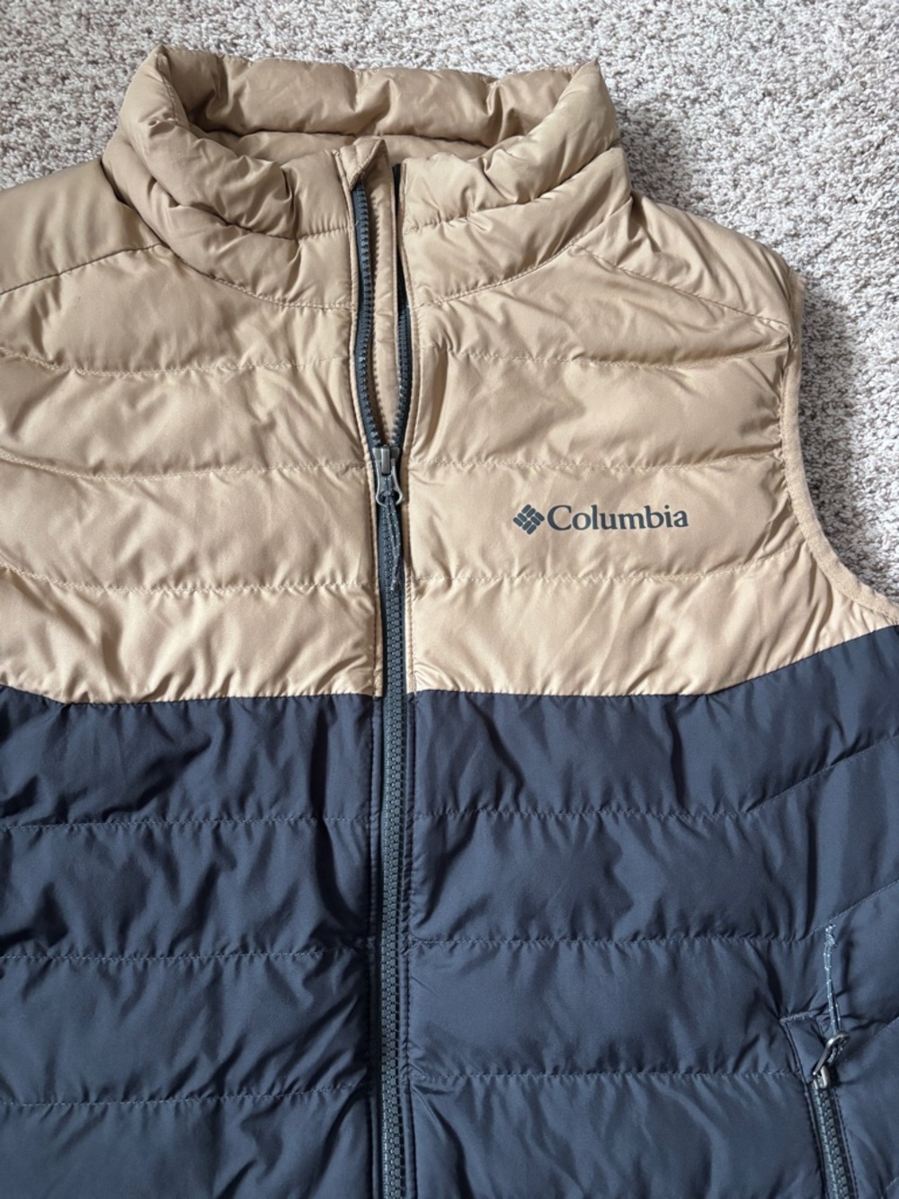 Columbia Men's Omni-Heat White Out Puffer Vest Flax/Black Lightweight Medium - Picture 6 of 10